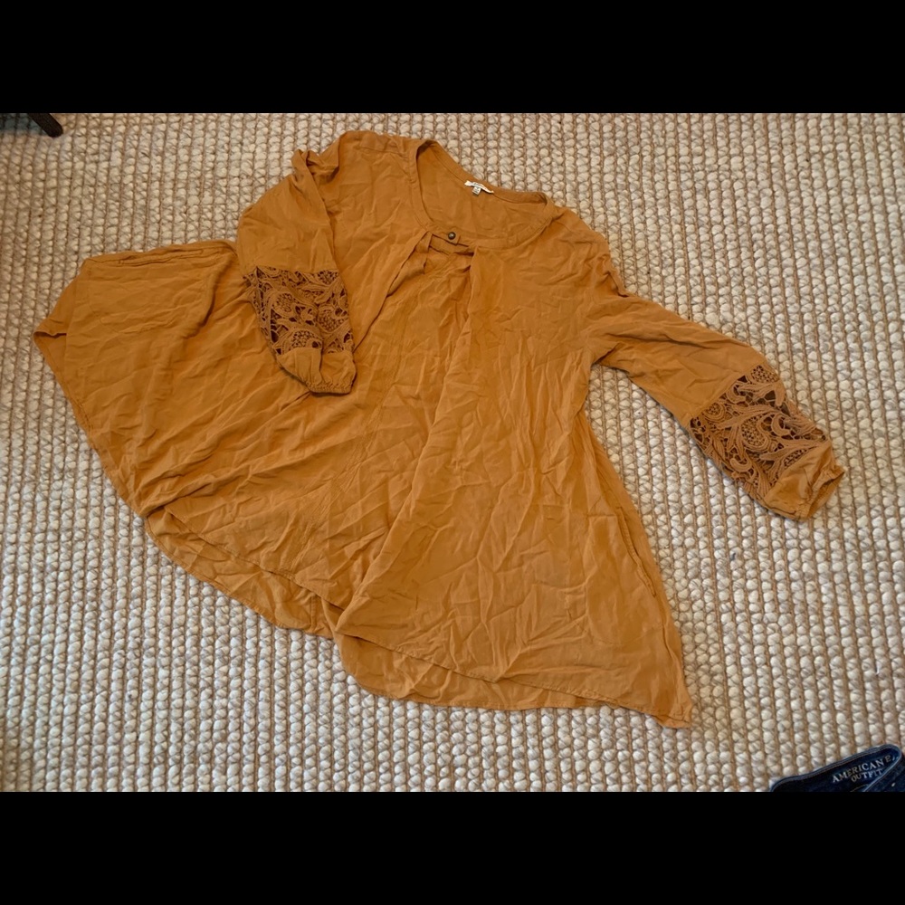 Tunic shirt. Boutique brand.